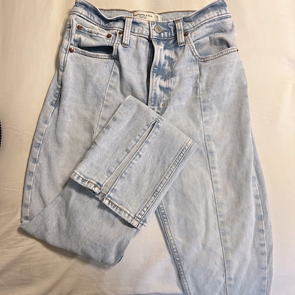 Abercrombie “the skinny high rise” jeans